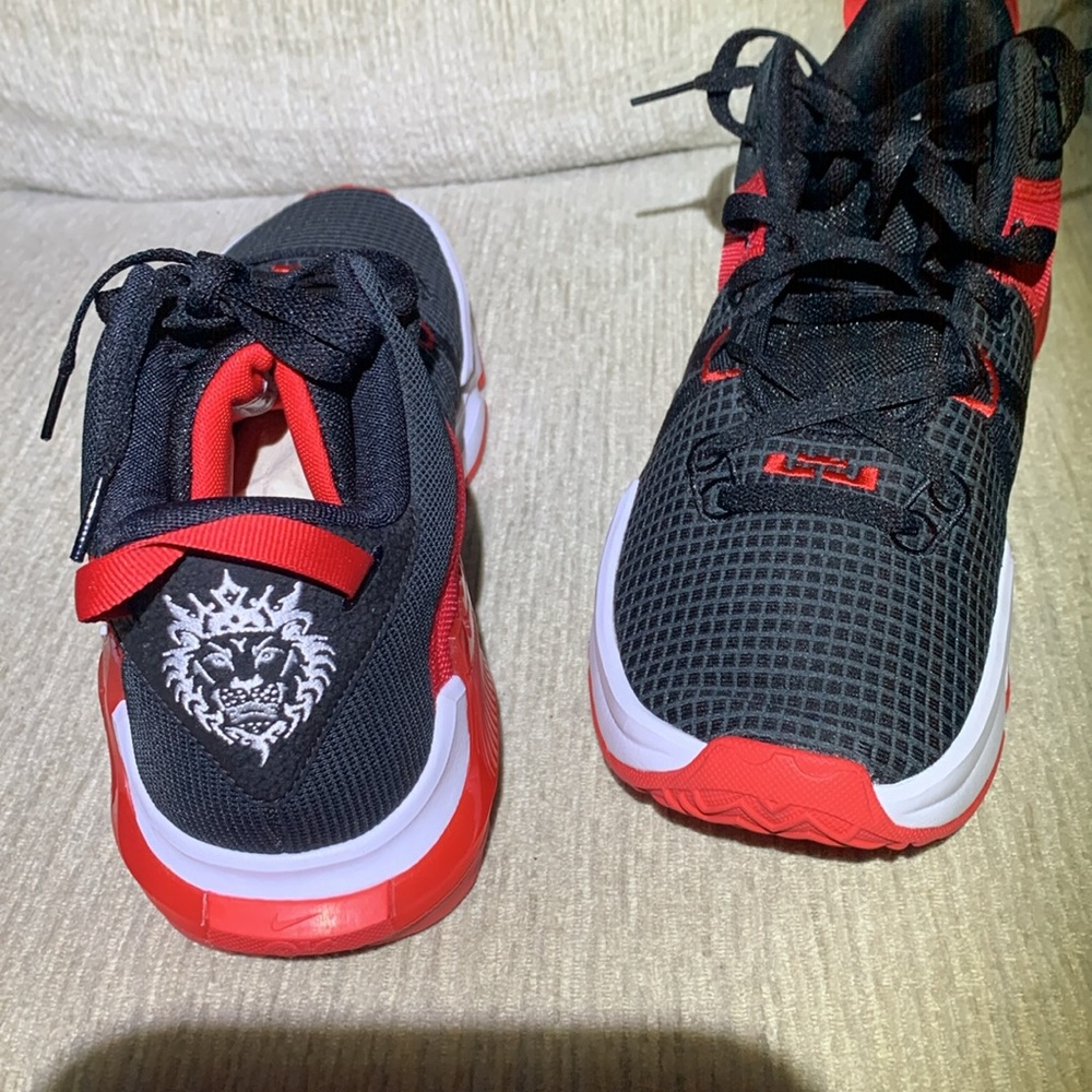 Nike Never Worn , New , But Without Box - image 4